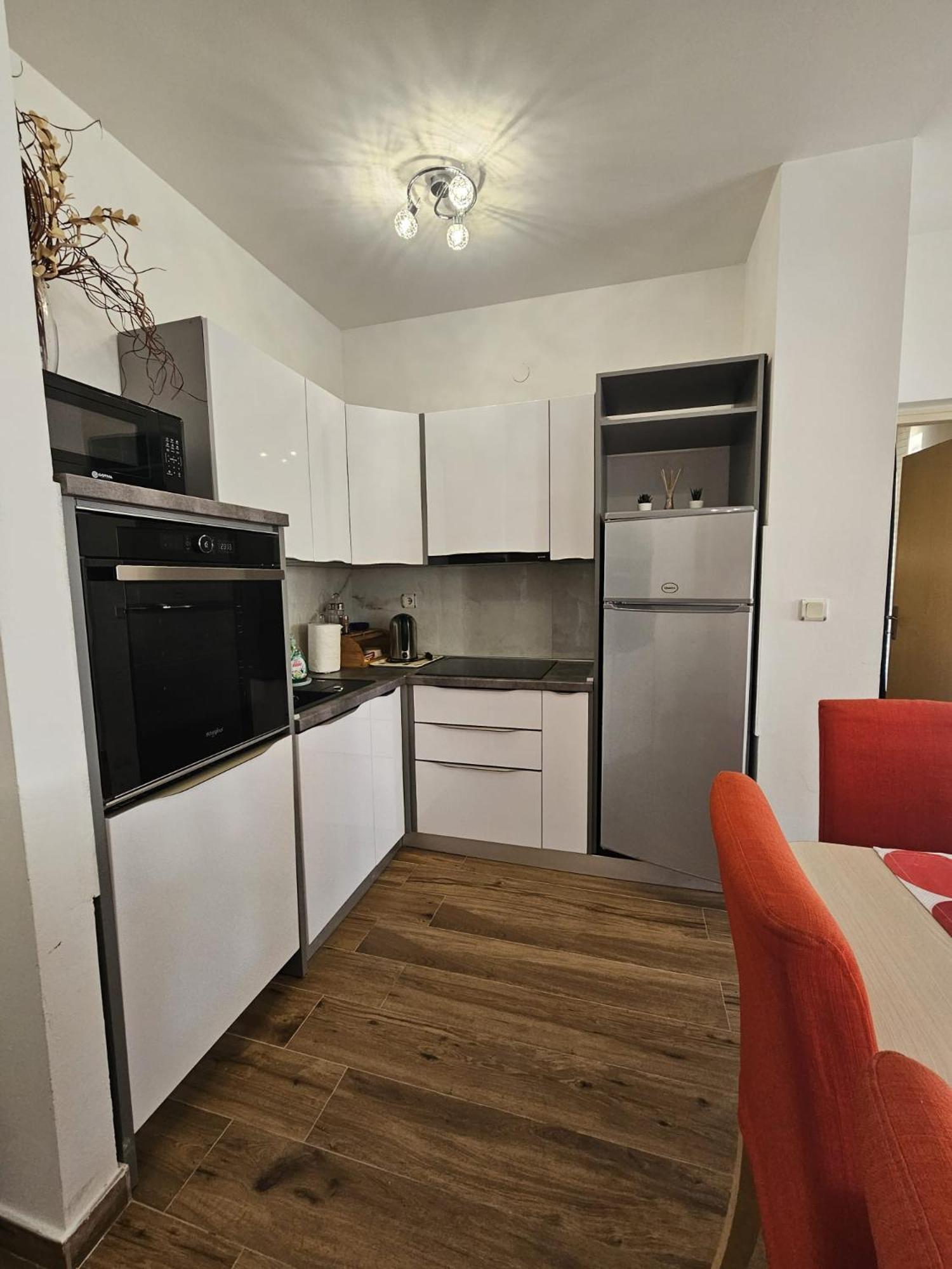 Apartments Villa Sibenik Primošten Eksteriør bilde