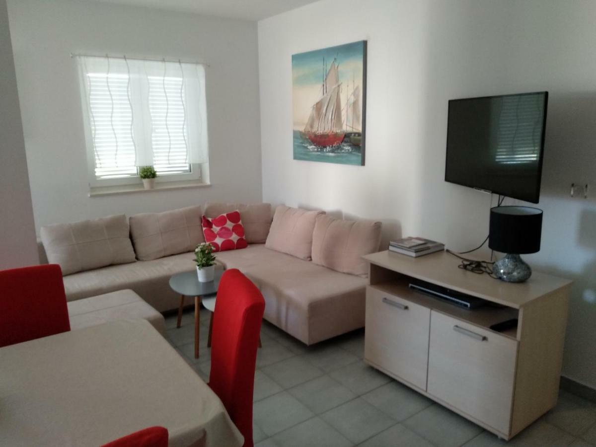 Apartments Villa Sibenik Primošten Eksteriør bilde